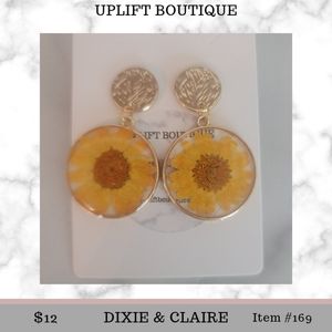 Dixie & Claire earrings